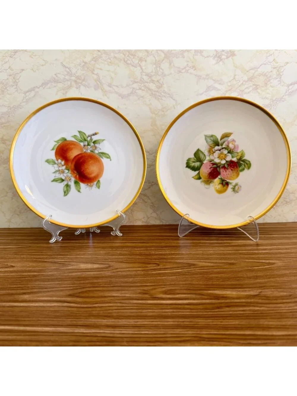 Hutschenreuther Selb Pasco Germany 2 Fruit Plates Gold Rim Strawberries Peaches